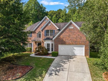 12719 Vantage Point Lane sold home in Barkley, Huntersville, NC