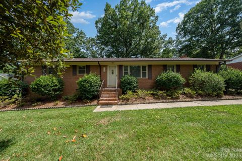 408 White Oak Lane
