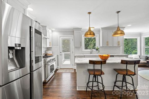 5236 Chedworth Drive