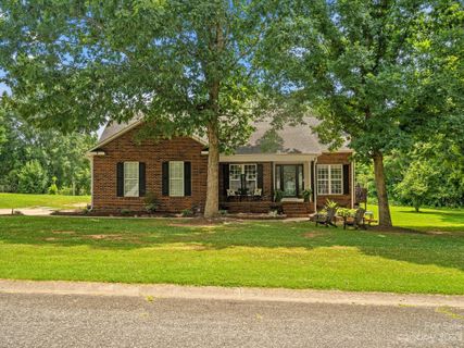 Previously sold for $299,000