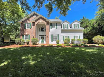 7402 Hannah Alexander Lane sold home in St Ives, Mint Hill, NC