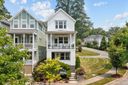 447 Spring Street sold home in Davidson, SC