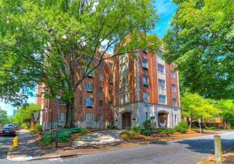 301 10th Street 308