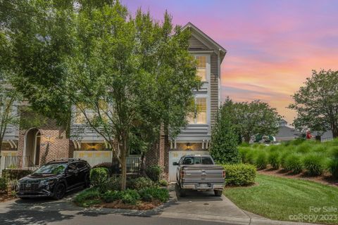 11186 Bridgewater Drive