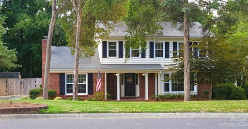 5117 Macandrew Drive