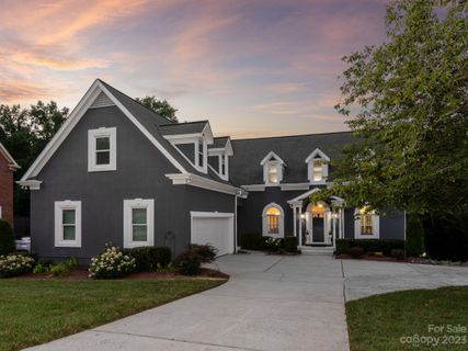 684 Beacon Knoll Lane sold home in Beacon Knoll, Fort Mill, SC