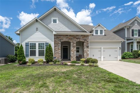 91 Lane Holler Drive