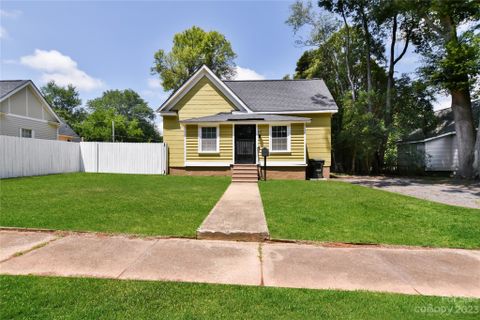 4 Paxton Street