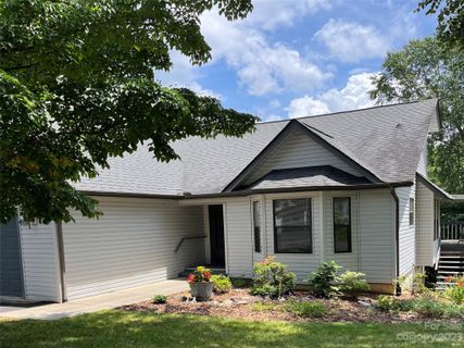 130 Cimarron Drive