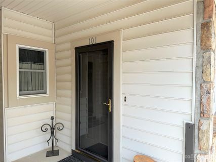 57 Club Villa Drive 101 sold home in Olde Beau Golf and Country Club, Roaring Gap, NC