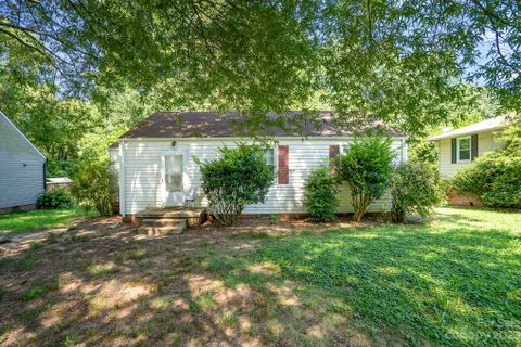 709 Evelyn Avenue