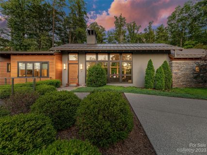 3 Stansbury Drive