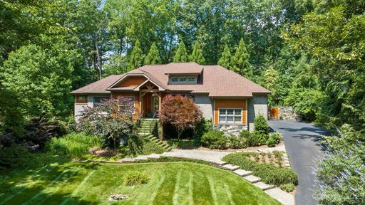 5747 Doncaster Drive