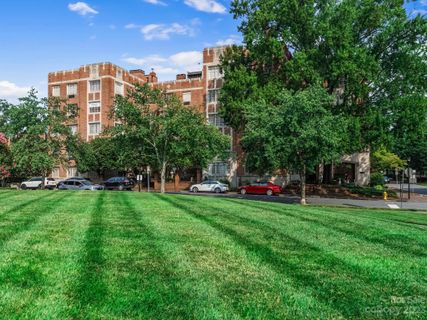 301 W Tenth Street 401 sold home in The Poplar, Charlotte, NC