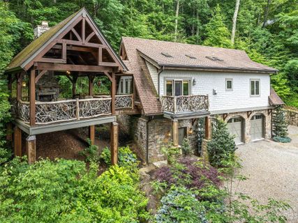 152 Big Bear Road sold home in Highlands Of Haywood, Waynesville, NC