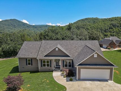 235 Sunshine Acres None sold home in Sunshine Acres, Sylva, NC
