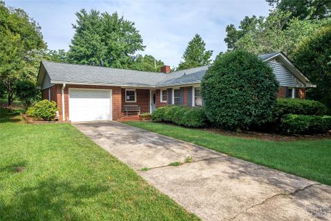 Previously sold for $215,000