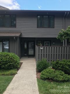 715 Crowfields Lane