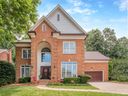 310 Southern Cross Lane sold home in Matthews, SC