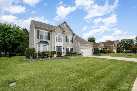 2014 Currier Place