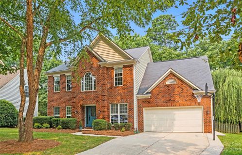 7707 Tanager Lane