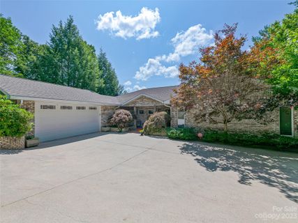 21 High Bluff Drive