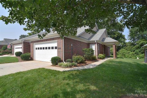 3729 Oak View Court