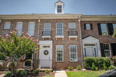 234 Welton Way