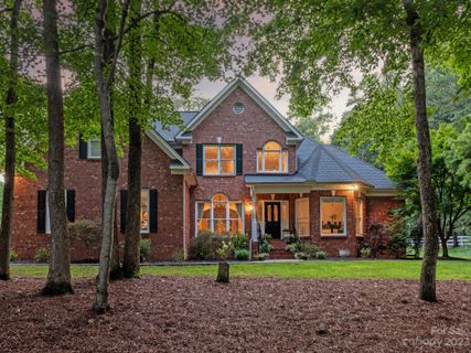 1312 Rosehill Drive sold home in Oak Grove Farm, Waxhaw, NC