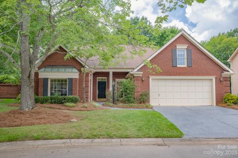 10421 Pullengreen Drive sold home in Pullengreen, Charlotte, NC