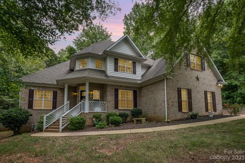 9636 Twin Falls Court