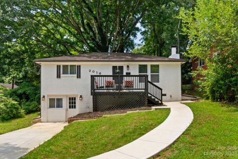 2016 Finchley Drive