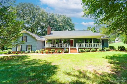 Previously sold for $463,000