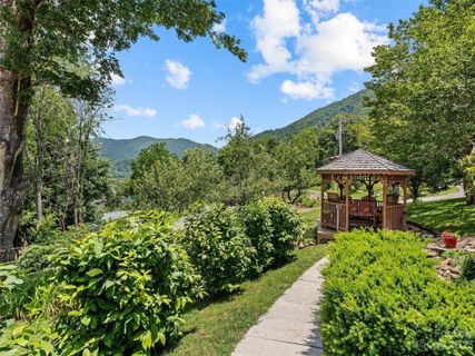 Previously sold for $430,000