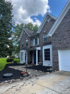 2135 E Foxwood Court