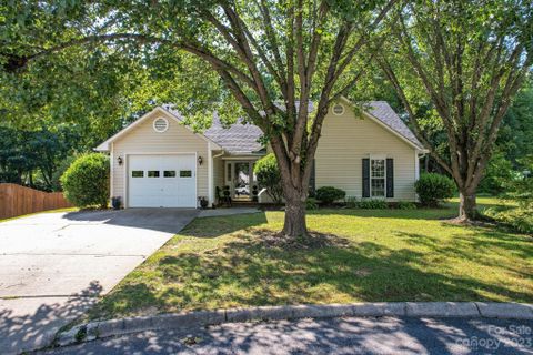 1217 Pebble Lane
