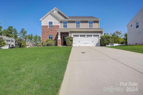 3005 Rhododendron Place sold home in Somerset At Autumn Cove, Lake Wylie, SC