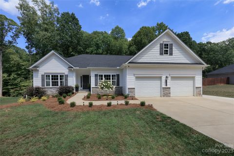 156 Holly Springs Loop sold home in Windstone Crossing, Troutman, NC
