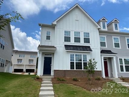 933 Cobbled Way 35