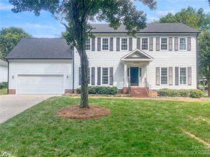 1050 Fairway Ridge Road sold home in Fairway Ridge, Concord, NC