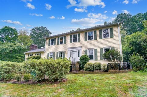 Previously sold for $510,500