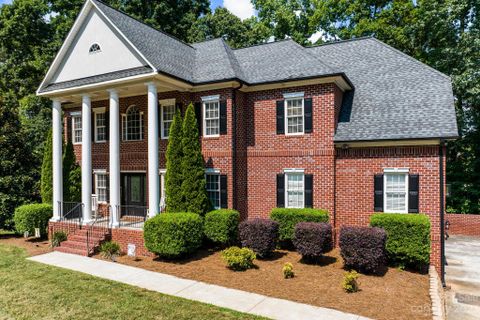 222 Lytham Lane sold home in Cowans Ford, Stanley, NC