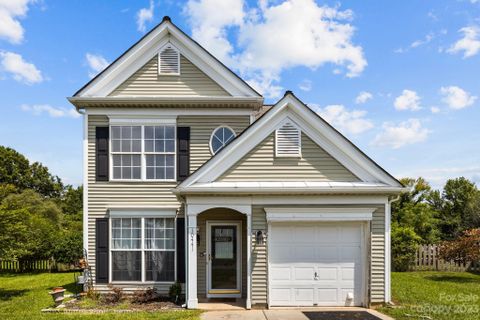 10441 Roundleaf Drive