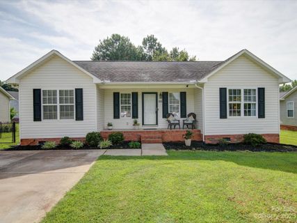 305 Bostian Road sold home in Alexander Place, China Grove, NC