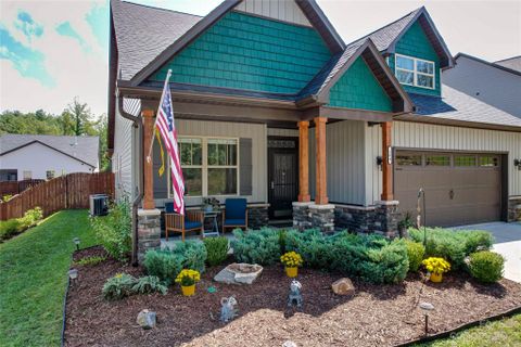 504 Rosebud Orchid Way