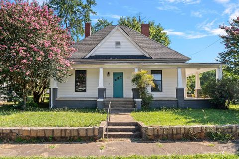 118 Heilig Avenue