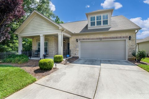 2228 Coltsview Lane