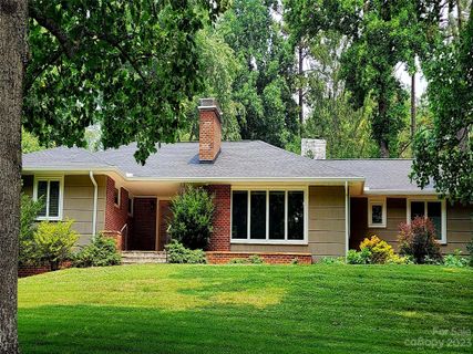 1 Northwood Road sold home in Grovewood Park, Asheville, NC