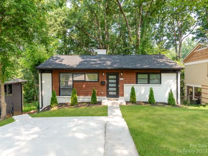 Previously sold for $610,000