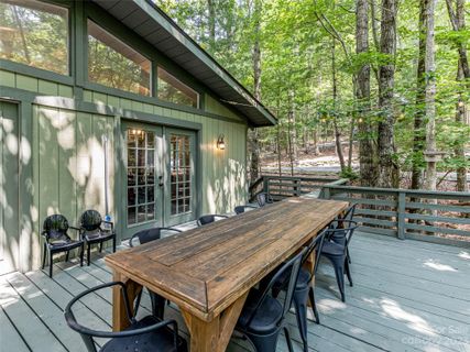 60 Wesa Court